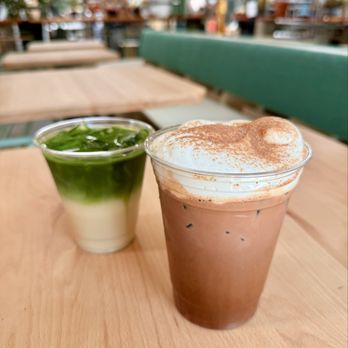 Mast Coffee - Tokyo Fog (Oat Milk) and Banana Mocha - Coffee & Tea Near Me - Sacramento, California Mast Coffee - Tokyo Fog (Oat Milk) and Banana Mocha - Coffee & Tea Near Me - Sacramento, California