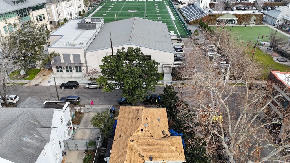 Slide of Lone Wolf Roofing