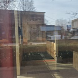 Detroit Axe - Partridge Creek - A peek into the window to see the "Bullseye Target". I can't wait to throw.  I used to play 3rd base with a fast ball throw arm to 1st base!