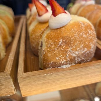 Goldie's Donuts & Bakery - Bakeries Near Me - Langley Township, British Columbia Goldie's Donuts & Bakery - Bakeries Near Me - Langley Township, British Columbia