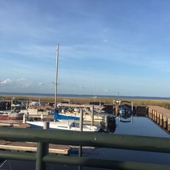 Crabby's On The Lakefront - Out side view. - Seafood Near Me - Saint Cloud, Florida