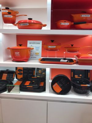 Le Creuset Boutique by null