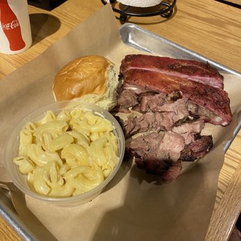 R&R BBQ - 2 Meat Plate - ribs, brisket, Macaroni & Cheese, roll - Barbeque Near Me - Provo, Utah R&R BBQ - 2 Meat Plate - ribs, brisket, Macaroni & Cheese, roll - Barbeque Near Me - Provo, Utah