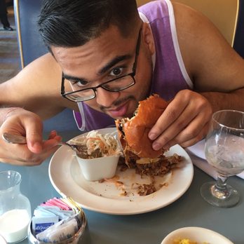 Skylark Diner - This guy is Hungry! - Diners Near Me - Edison, New Jersey Skylark Diner - This guy is Hungry! - Diners Near Me - Edison, New Jersey