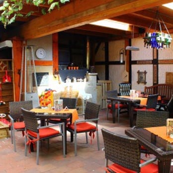Goldbäcker Schulze - Bakeries Near Me - Wolfsburg, NI