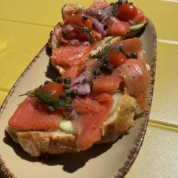 Plucky’s Cafe - Smoked salmon croissant - Cafes Near Me - Burlingame, California Plucky’s Cafe - Smoked salmon croissant - Cafes Near Me - Burlingame, California