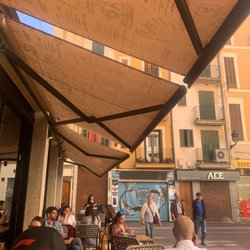 Arabay - Outdoor seating.