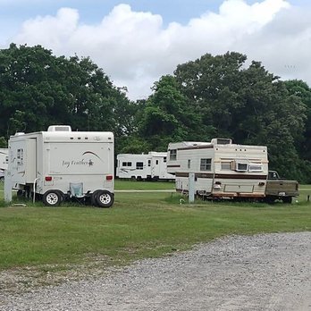 Henderson RV Park - RV Parks Near Me - Henderson, Texas Henderson RV Park - RV Parks Near Me - Henderson, Texas