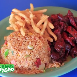 Punto Caribe Restaurant - Fried rice and roast pork