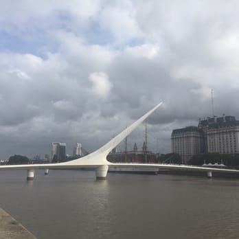 Puente de la Mujer - Nublado - Landmarks & Historical Buildings Near Me - Buenos Aires, C