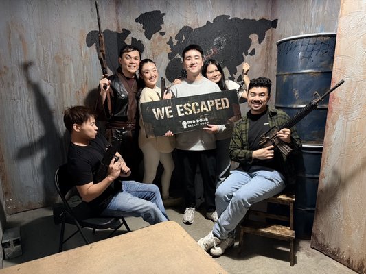 Red Door Escape Room by null