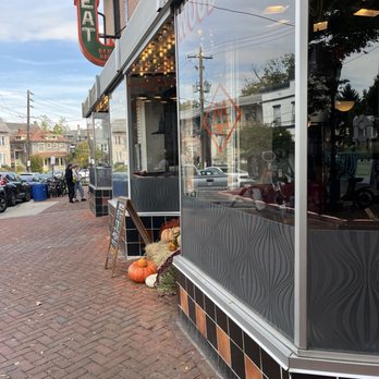 Motorkat - Seafood Near Me - Takoma Park, Maryland