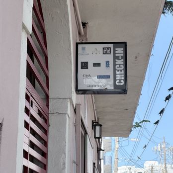 Juliette Hostel - All the hotels that use this office use this office as a checkin. We stood at the Romeo Gay hotel next door. - Hostels Near Me - San Juan, Puerto Rico
