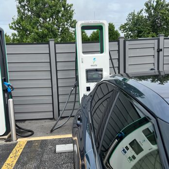 Electrify America - EV Charging Stations Near Me - Lumberton, North Carolina Electrify America - EV Charging Stations Near Me - Lumberton, North Carolina