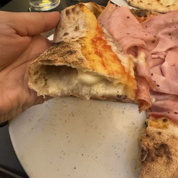 Frida Pizzeria - Crema funghi porcini e marscapone; not impressed by the cheese stuffed crust; only ok overall - Pizza Near Me - Palermo, Pennsylvania