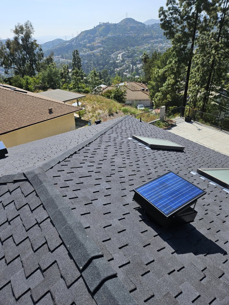 Slide of Femat Roofing