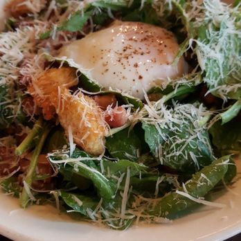 Wildflour Café + Bakery - Breakfast salad - Cafes Near Me - Makati, NCR
