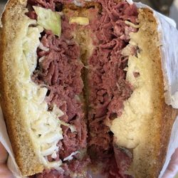 Lake Ave Deli - Rueben