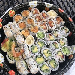 Sima Sushi - 30 piece maki platter