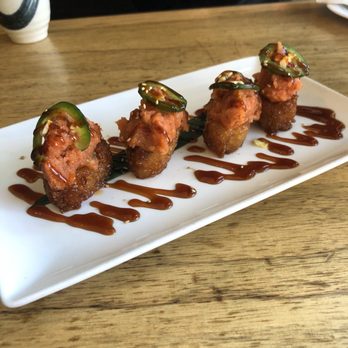 Moon Tree Sushi And Tapas - Sushi Bars Near Me - Seattle, Washington Moon Tree Sushi And Tapas - Sushi Bars Near Me - Seattle, Washington