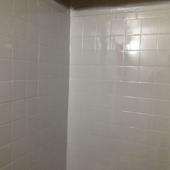 Supreme Bath Refinishing - Reglazed wall tiles - Refinishing Services Near Me Supreme Bath Refinishing - Reglazed wall tiles - Refinishing Services Near Me