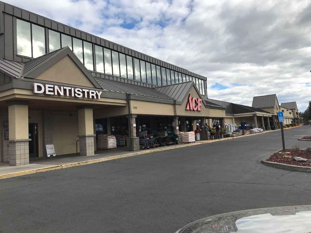 ACE HARDWARE & PAINT Updated October 2024 28 Reviews 660 NE 3rd St, Bend, Oregon