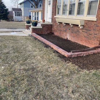 MCH Hardscape - This is a little project I did , retaining wall, call me for a free estimate - Landscaping Near Me MCH Hardscape - This is a little project I did , retaining wall, call me for a free estimate - Landscaping Near Me