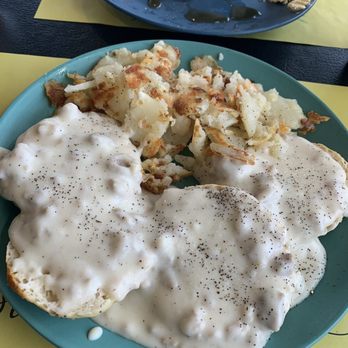 Auntie Dannee’s - Biscuits and Gravy - Breakfast & Brunch Near Me - Electric City, Washington