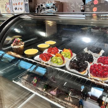 French Bakery Cafe - Patisserie/Cake Shop Near Me - Carlsbad, California