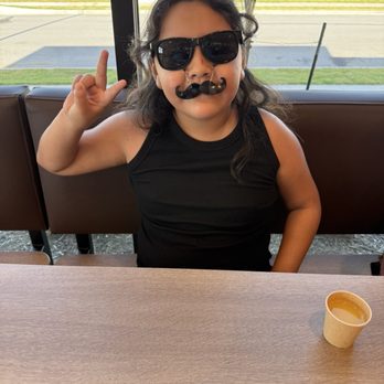 Einstein Bros. Bagels - Free Swag and sample of passion fruit sunrise - Coffee & Tea Near Me - Manor, Texas Einstein Bros. Bagels - Free Swag and sample of passion fruit sunrise - Coffee & Tea Near Me - Manor, Texas