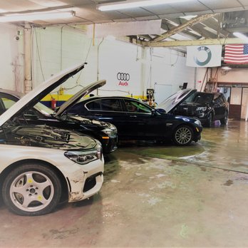 Nik's Collision Services - Body Shops Near Me - Chicago, Illinois Nik's Collision Services - Body Shops Near Me - Chicago, Illinois