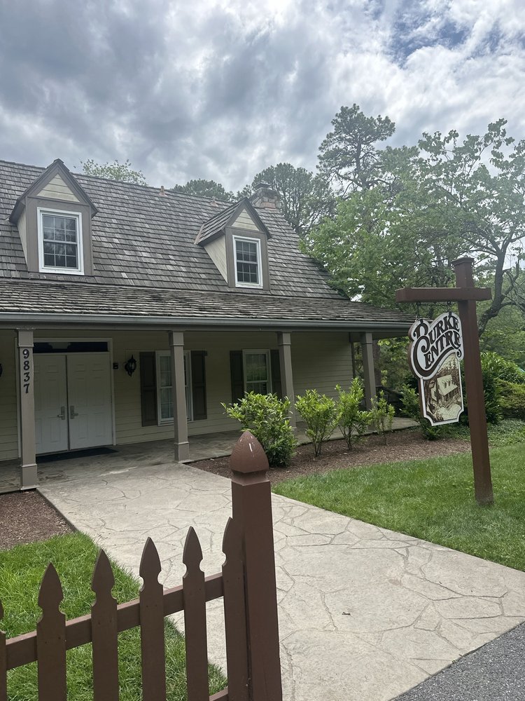 BURKE CENTRE CONSERVANCY Updated October 2024 14 Photos & 10