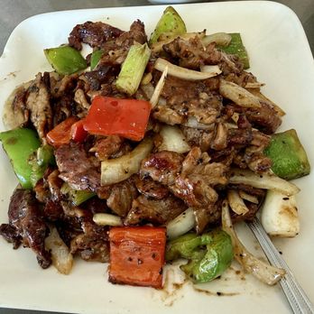 Winger Restaurant - Black pepper with beef - Chinese Near Me - Westmont, Illinois Winger Restaurant - Black pepper with beef - Chinese Near Me - Westmont, Illinois