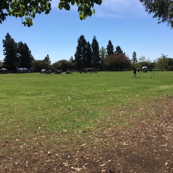 Fox Hills Park - Top field lots of picnics and parties. - Parks Near Me - Culver City, California Fox Hills Park - Top field lots of picnics and parties. - Parks Near Me - Culver City, California