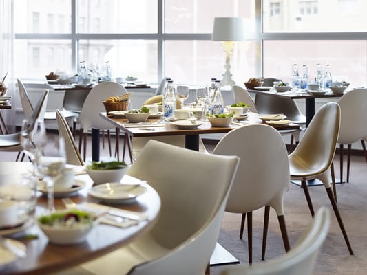 Hotel Riverton by null