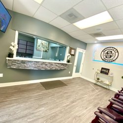 Brilliant Smile Dental - Reception/waiting area