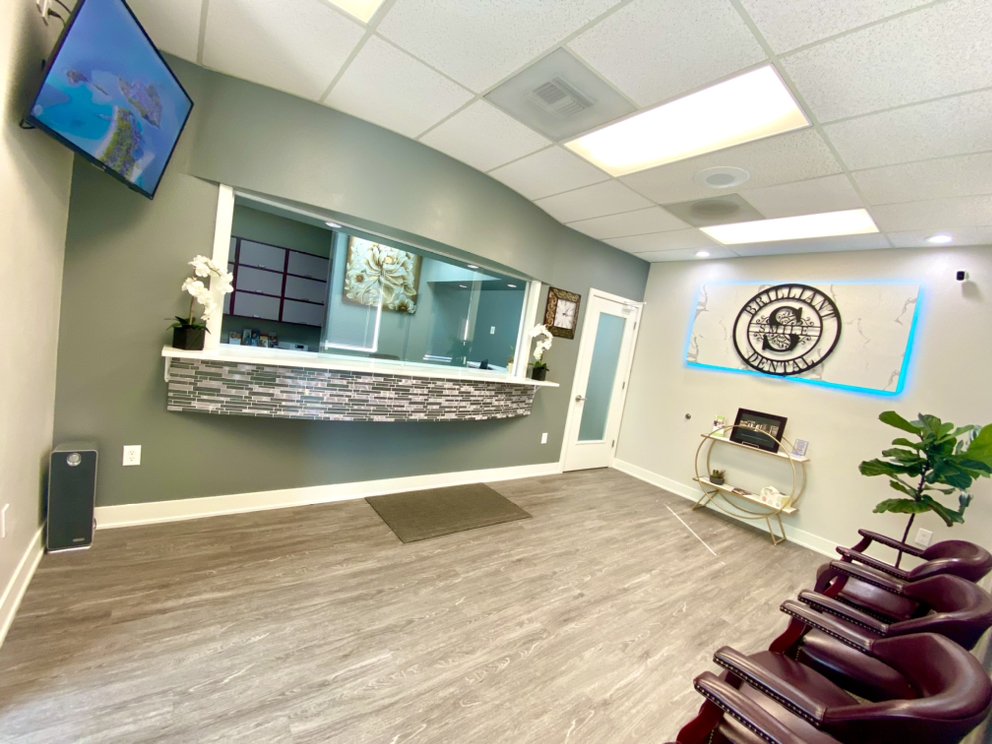 BRILLIANT SMILE DENTAL Updated August 2024 21825 SE Stark St