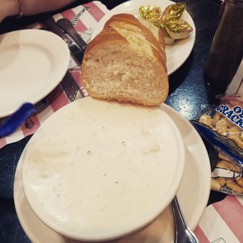 Randazzo's Clam Bar - New England Clam Chowder- Meh - Seafood Near Me - Brooklyn, New York Randazzo's Clam Bar - New England Clam Chowder- Meh - Seafood Near Me - Brooklyn, New York