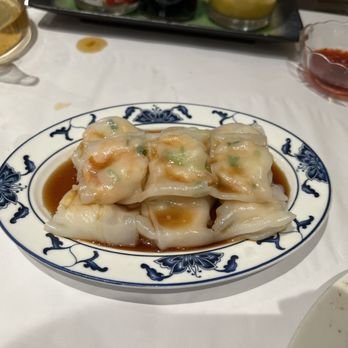 Yank Sing - shrimp rice roll - Dim Sum Near Me - San Francisco, California Yank Sing - shrimp rice roll - Dim Sum Near Me - San Francisco, California