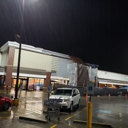 Kroger - Front of store going to some renovations