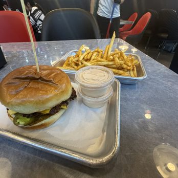 Beef N Buns - Burgers Near Me - Wesley Chapel, Florida