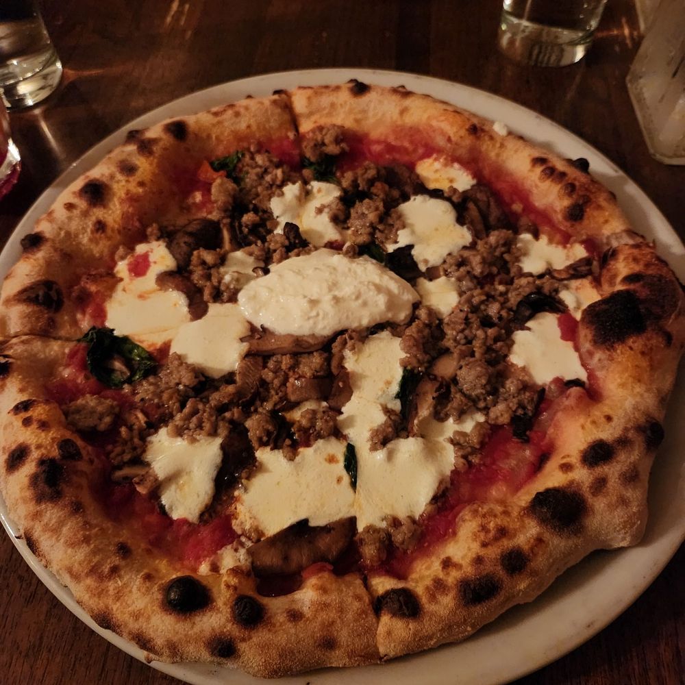 Verde - Salsiccia e Funghi - Pizza Near Me - Baltimore, Maryland Verde - Salsiccia e Funghi - Pizza Near Me - Baltimore, Maryland