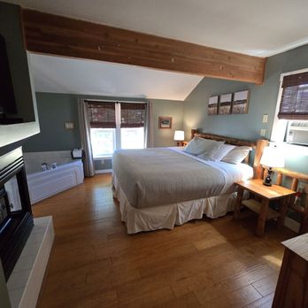 Miller Tree Inn - Bed & Breakfast Near Me - Forks, Washington