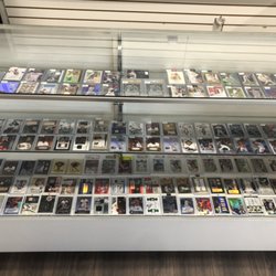 What’s Hot Cards & Collectibles - Sports cards