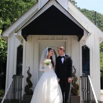 Miss Caroline's - Chapel - just married! 3 - Wedding Planning Near Me - Maggie Valley, North Carolina Miss Caroline's - Chapel - just married! 3 - Wedding Planning Near Me - Maggie Valley, North Carolina