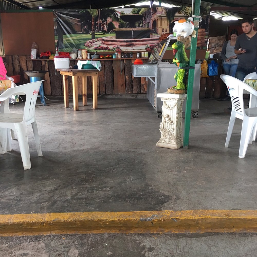 Buffet Comida Mexicana - The buffet and tortillas are really good - Mexican Near Me - Unión de Tula, JAL