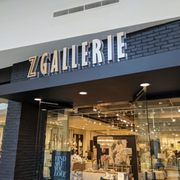 Gallerìa Shop 180s.jpg