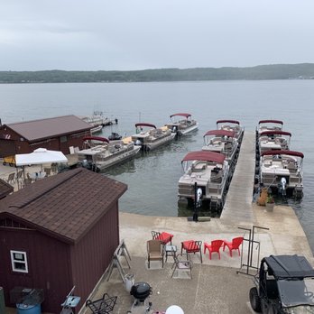 Seaberg Pontoon Rentals - Boating Near Me - Munising, Michigan Seaberg Pontoon Rentals - Boating Near Me - Munising, Michigan