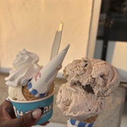 Sundaes The Ice Cream Place - Small cookies & cream in cup & small peanut butter overload in a sugar cone