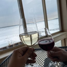 Spring Splendor and Great Lakes Red Bubbly. Spring Splendor and Great Lakes Red Bubbly.